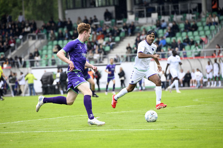 Benefiz-Fußballspiel 'Kicken mit Stars' in Hannover