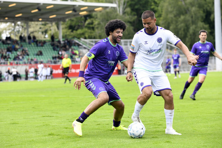 Benefiz-Fußballspiel 'Kicken mit Stars' in Hannover