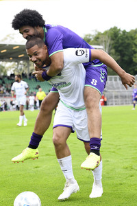 Benefiz-Fußballspiel 'Kicken mit Stars' in Hannover