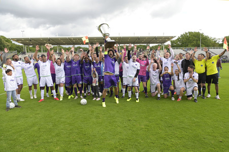 Benefiz-Fußballspiel 'Kicken mit Stars' in Hannover