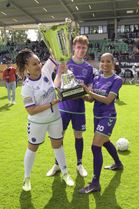 Benefiz-Fußballspiel 'Kicken mit Stars' in Hannover