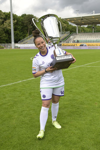Benefiz-Fußballspiel 'Kicken mit Stars' in Hannover