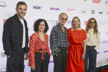 Serienpremiere 'Hundertdreizehn' auf dem Seriencamp Festival 2025 in Köln