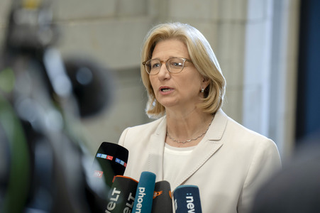 1055. Bundesratssitzung in Berlin