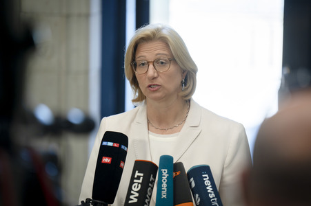 1055. Bundesratssitzung in Berlin