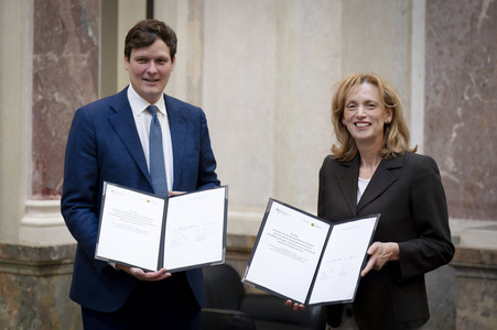 1055. Bundesratssitzung in Berlin