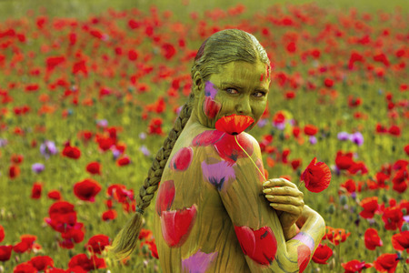NATURE ART: Rotmohn / Red Poppy Bodypainting