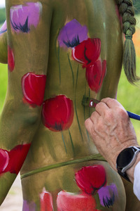 NATURE ART: Rotmohn / Red Poppy Bodypainting