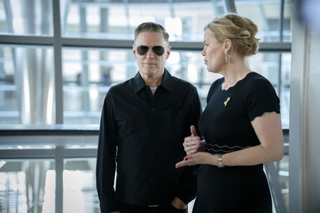 Fotoausstellung 'Wounded: The Legacy of War' von Bryan Adams beim 1. Nationalen Veteranentag in Berlin