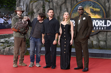 Filmpremiere 'Jurassic World: Die Wiedergeburt' in Berlin
