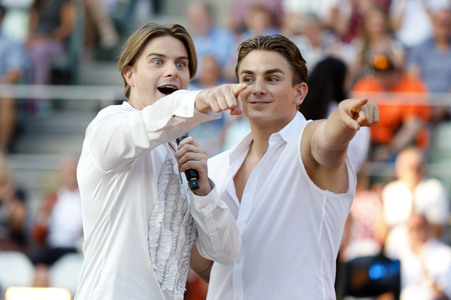 TV-Show 'Schlagerbooom Open Air 2025 - Die Berge leuchten!' in Kitzbühel