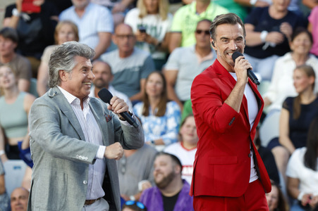 TV-Show 'Schlagerbooom Open Air 2025 - Die Berge leuchten!' in Kitzbühel