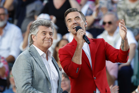 TV-Show 'Schlagerbooom Open Air 2025 - Die Berge leuchten!' in Kitzbühel