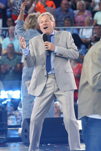 TV-Show 'Schlagerbooom Open Air 2025 - Die Berge leuchten!' in Kitzbühel