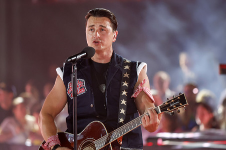 TV-Show 'Schlagerbooom Open Air 2025 - Die Berge leuchten!' in Kitzbühel