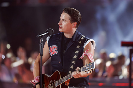 TV-Show 'Schlagerbooom Open Air 2025 - Die Berge leuchten!' in Kitzbühel