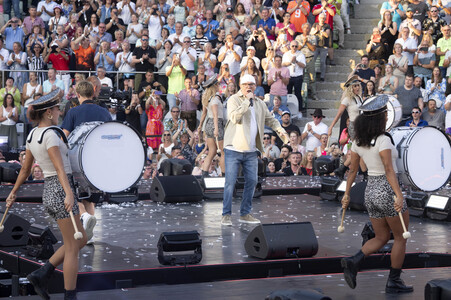 TV-Show 'Schlagerbooom Open Air 2025 - Die Berge leuchten!' in Kitzbühel