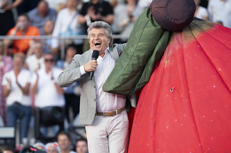 TV-Show 'Schlagerbooom Open Air 2025 - Die Berge leuchten!' in Kitzbühel