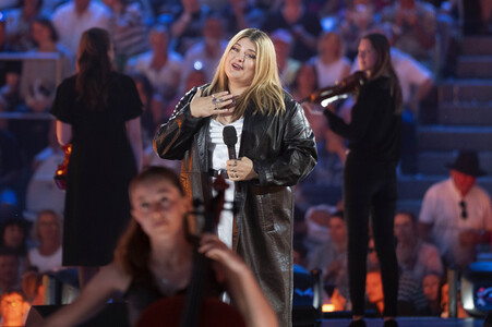 TV-Show 'Schlagerbooom Open Air 2025 - Die Berge leuchten!' in Kitzbühel