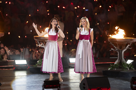 TV-Show 'Schlagerbooom Open Air 2025 - Die Berge leuchten!' in Kitzbühel