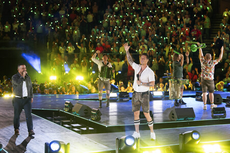 TV-Show 'Schlagerbooom Open Air 2025 - Die Berge leuchten!' in Kitzbühel