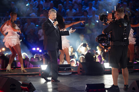 TV-Show 'Schlagerbooom Open Air 2025 - Die Berge leuchten!' in Kitzbühel