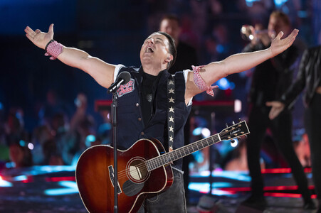 TV-Show 'Schlagerbooom Open Air 2025 - Die Berge leuchten!' in Kitzbühel