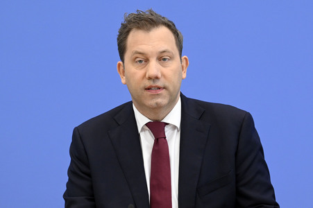 Bundespressekonferenz zum Entwurf des Bundeshaushalts 2025 in Berlin