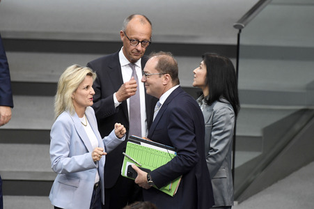 12. Sitzung des Deutschen Bundestages in Berlin