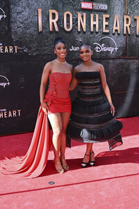 Serienpremiere 'Iron Heart' in Los Angeles