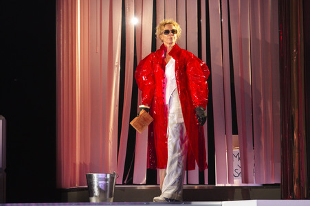 Theaterprobe 'DI-VI-SI-ON' in Berlin