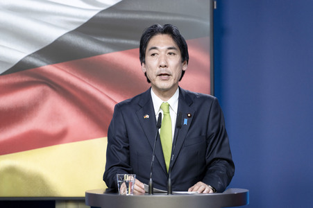 Unterzeichnung von Absichtserklärungen zwischen Japan und Deutschland in Berlin