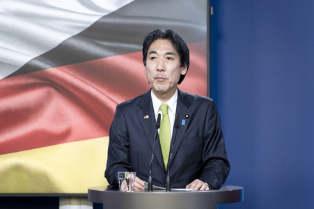 Unterzeichnung von Absichtserklärungen zwischen Japan und Deutschland in Berlin