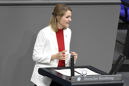 14. Sitzung des Deutschen Bundestages in Berlin