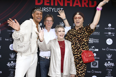 VIP Opening des neuen Deinhard Salons in Berlin