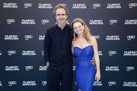 Festivaleröffnung mit Filmpremiere 'The Ballad of Wallis Island', Filmfest München 2025