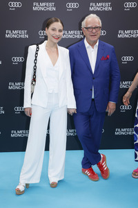 Festivaleröffnung mit Filmpremiere 'The Ballad of Wallis Island', Filmfest München 2025