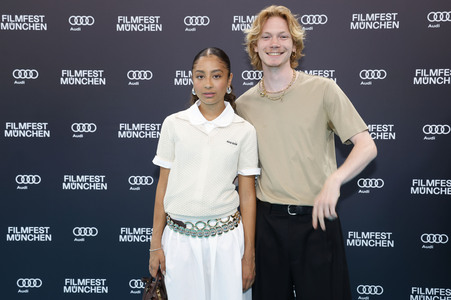 Festivaleröffnung mit Filmpremiere 'The Ballad of Wallis Island', Filmfest München 2025