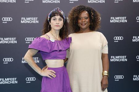 Festivaleröffnung mit Filmpremiere 'The Ballad of Wallis Island', Filmfest München 2025