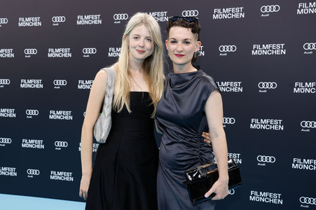 Festivaleröffnung mit Filmpremiere 'The Ballad of Wallis Island', Filmfest München 2025