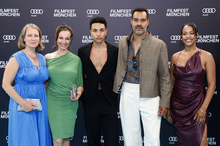 Festivaleröffnung mit Filmpremiere 'The Ballad of Wallis Island', Filmfest München 2025