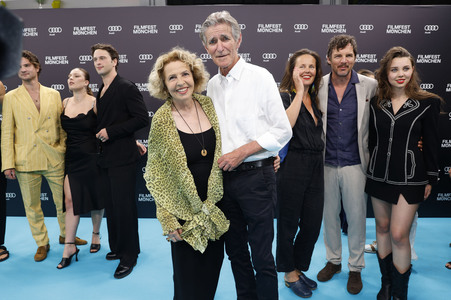 Festivaleröffnung mit Filmpremiere 'The Ballad of Wallis Island', Filmfest München 2025