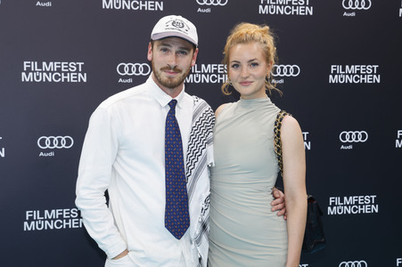 Festivaleröffnung mit Filmpremiere 'The Ballad of Wallis Island', Filmfest München 2025