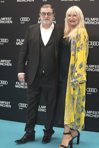 Festivaleröffnung mit Filmpremiere 'The Ballad of Wallis Island', Filmfest München 2025