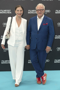 Festivaleröffnung mit Filmpremiere 'The Ballad of Wallis Island', Filmfest München 2025
