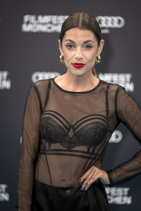 Festivaleröffnung mit Filmpremiere 'The Ballad of Wallis Island