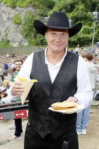 Premiere 'Halbblut' in Bad Segeberg