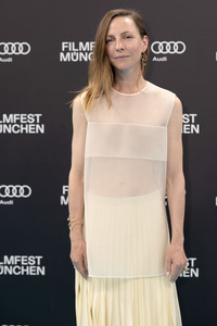 Festivaleröffnung mit Filmpremiere 'The Ballad of Wallis Island', Filmfest München 2025