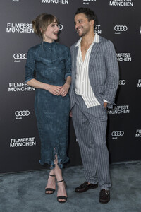 Serienpremiere 'Miss Sophie - Same Procedure as Every Year', Fil