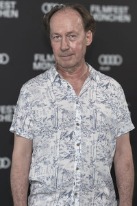 Serienpremiere 'Miss Sophie - Same Procedure as Every Year', Fil